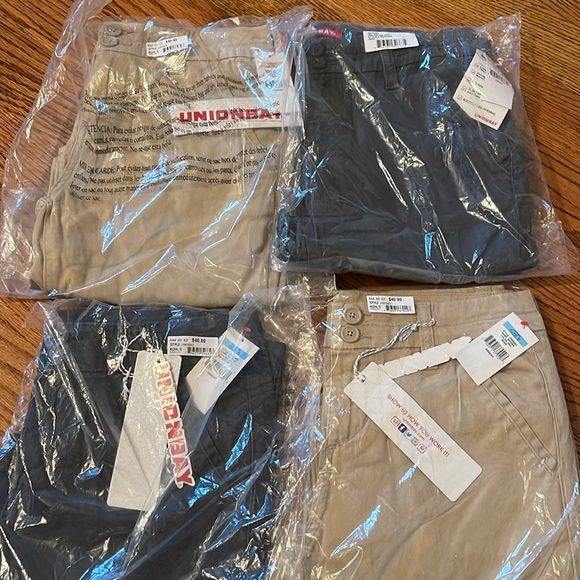 BRAND NEW!! Two pairs of grey and two pairs of tan Unionbay school pants. - Picture 3 of 3